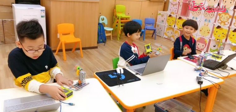山东机器人编程：全世界都为孩子学习少儿编程而疯狂，“少儿编程”以风靡全球。(图7)