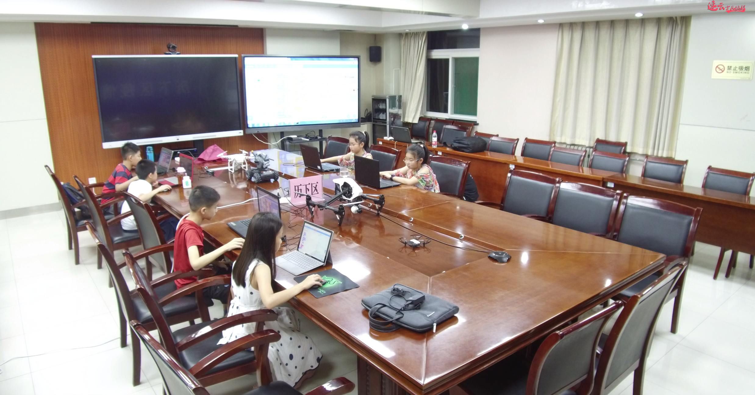 山东少儿编程：未来十年，一多半的工作都将会被“人工智能”所取代，我们的孩子该怎么办？~济南少儿编程~少儿编程(图7)