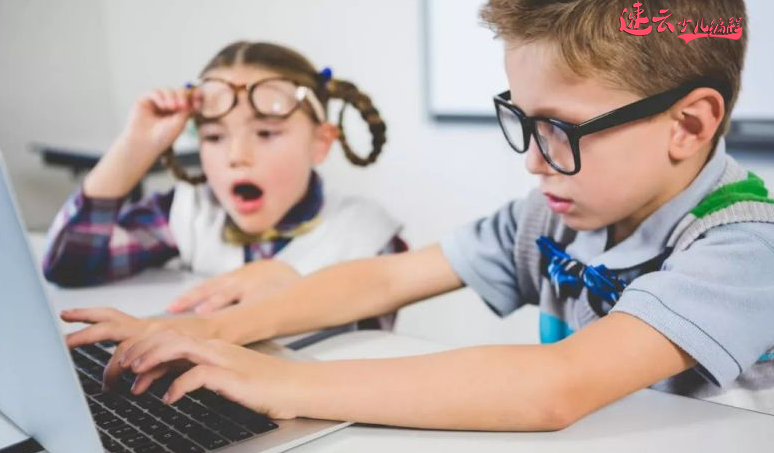 山东少儿编程：少儿编程和乐高机器人编程区别，不懂得家长快看！~济南少儿编程~少儿编程(图3)