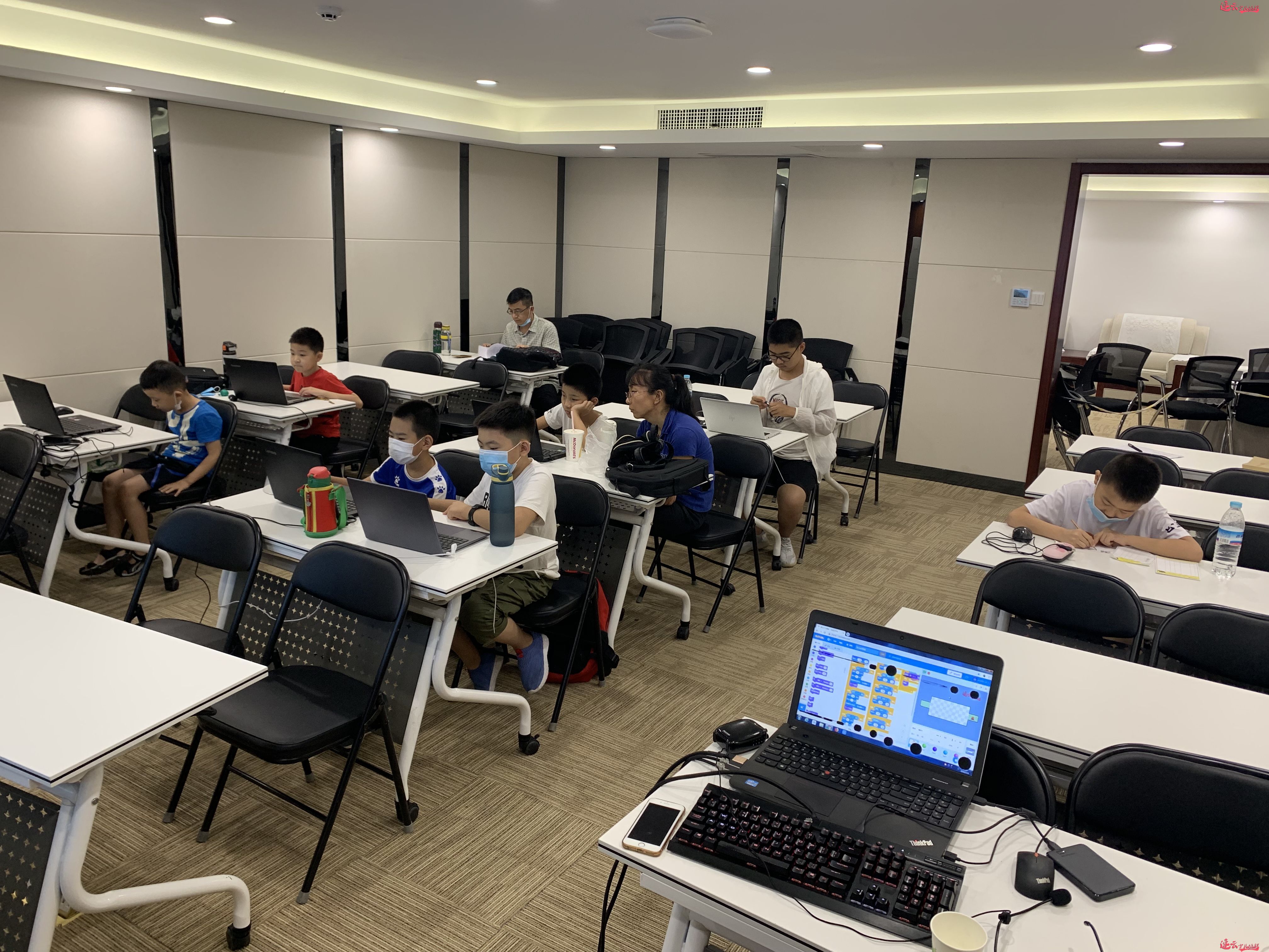 济南少儿编程：少儿编程就是提高孩子逻辑思维能力和创新能力！~山东少儿编程~少儿编程(图5)