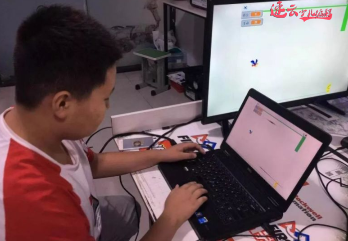 山东少儿编程：少儿编程课太火了，体验了一节课，真的不如小学生！~济南少儿编程~少儿编程(图3)