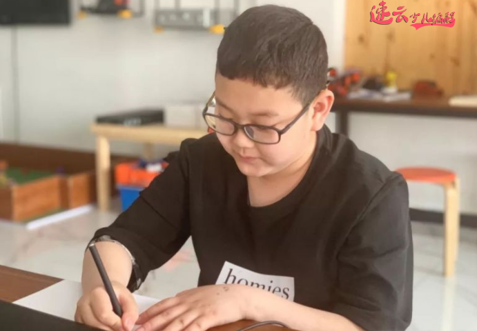 济南少儿编程：少儿编程提高孩子写作水平！~山东少儿编程培训~少儿编程培训(图3)